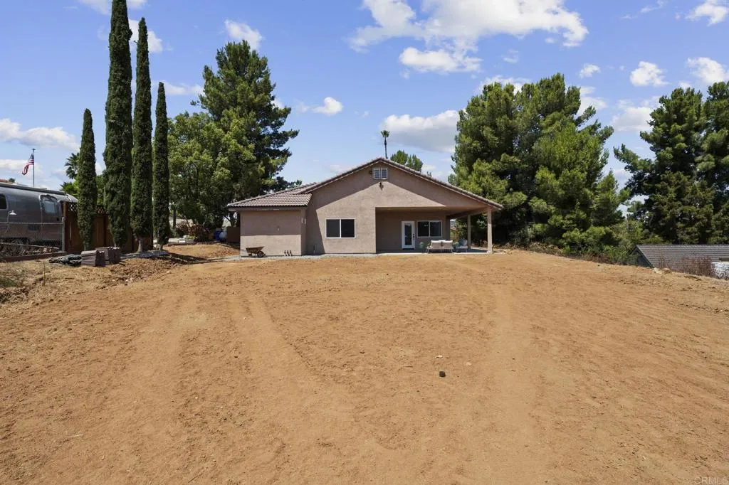 https://cdn.realtyfeed.com/cdn/127/306525255/ee8dd980a7574fe62b21e5c6ad28de1b.webp