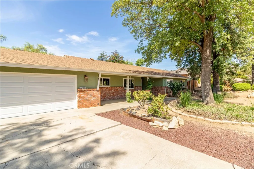 https://cdn.realtyfeed.com/cdn/127/306525341/43ef9dadb2a9e1281cd316dd57876743.webp