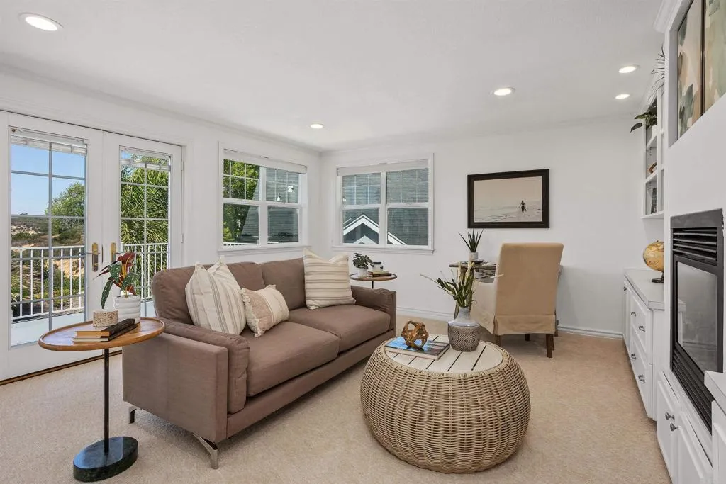 https://cdn.realtyfeed.com/cdn/127/306525359/6c530ec53ef1a934639469d6ca1d51a0.webp