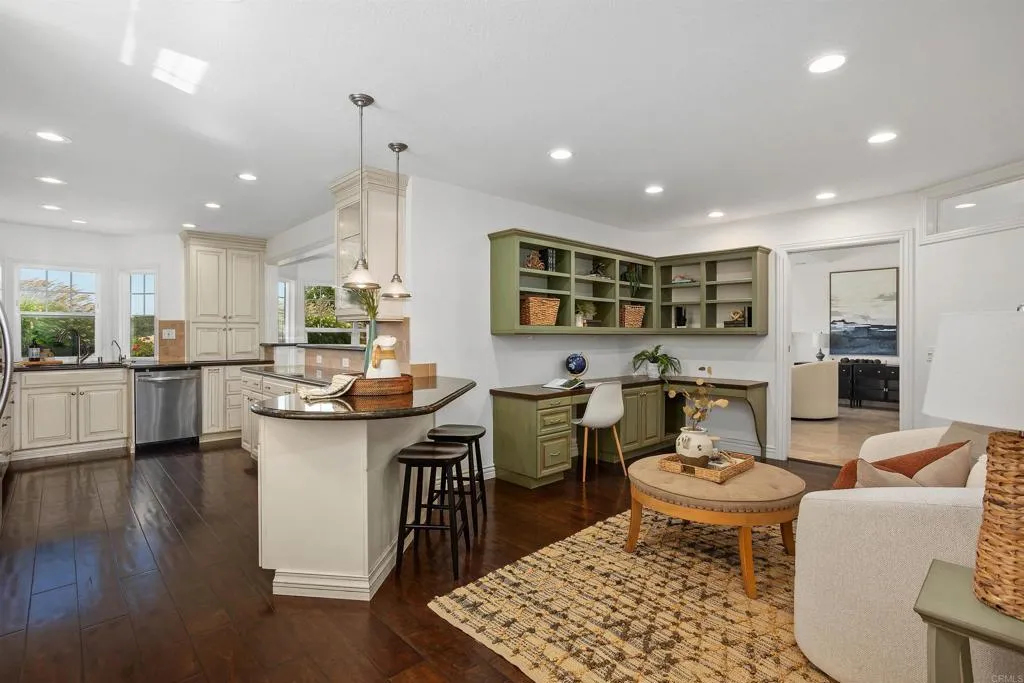 https://cdn.realtyfeed.com/cdn/127/306525359/a96f6de112da67d32ad4d5d68dab1de3.webp