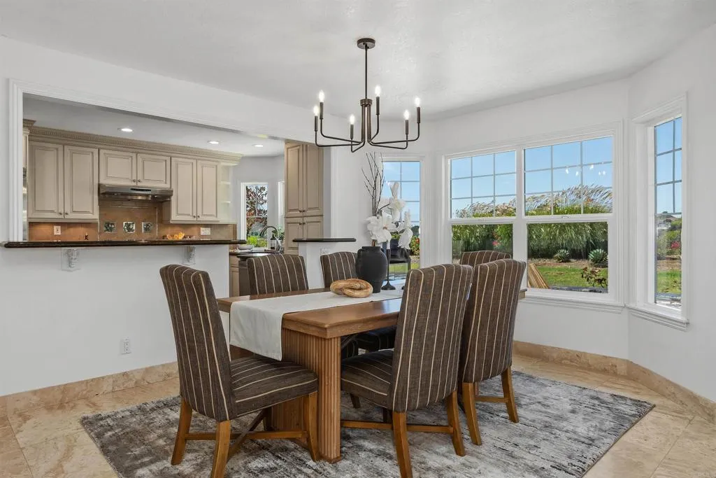 https://cdn.realtyfeed.com/cdn/127/306525359/c93dad0e5bb99ae87cb459f0c7d7ba7e.webp