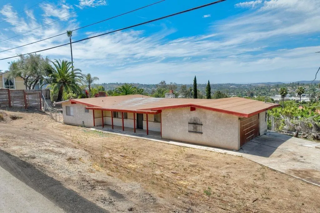 https://cdn.realtyfeed.com/cdn/127/306525361/13e7ca20be675c91b35adefa9c962887.webp