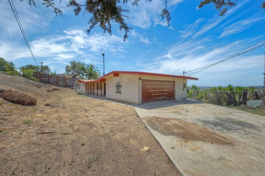 https://cdn.realtyfeed.com/cdn/127/306525361/1a483f6740355b9418d296a473e2bd20.webp