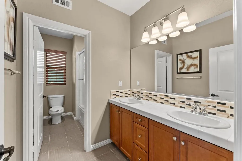 Photo #29: PTP2506438 Listing: Photo #29