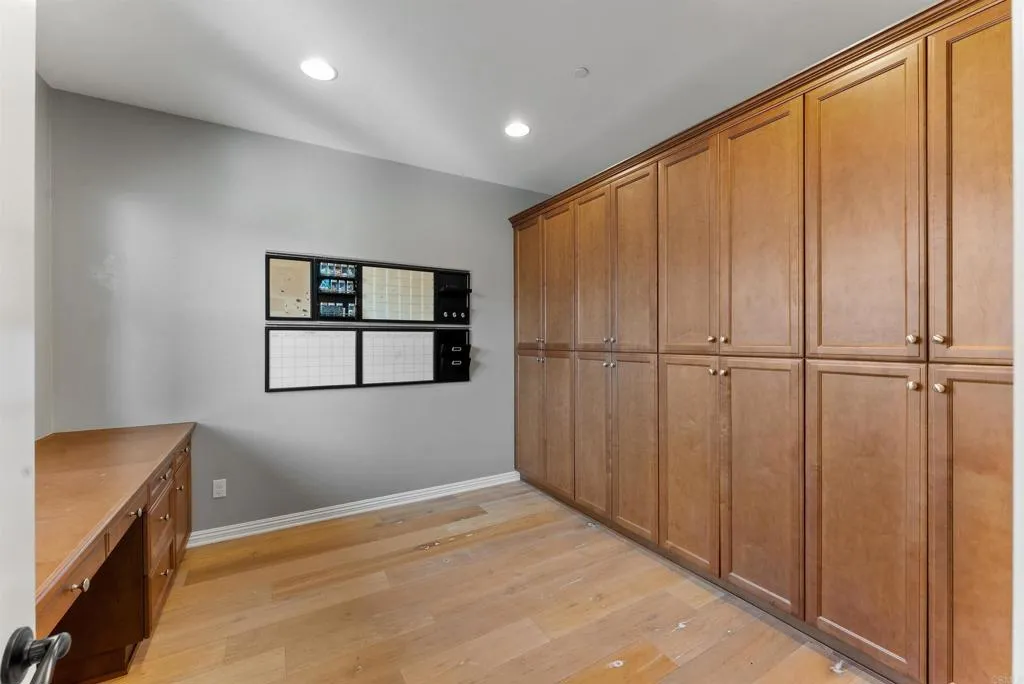 Photo #44: PTP2506438 Listing: Photo #44