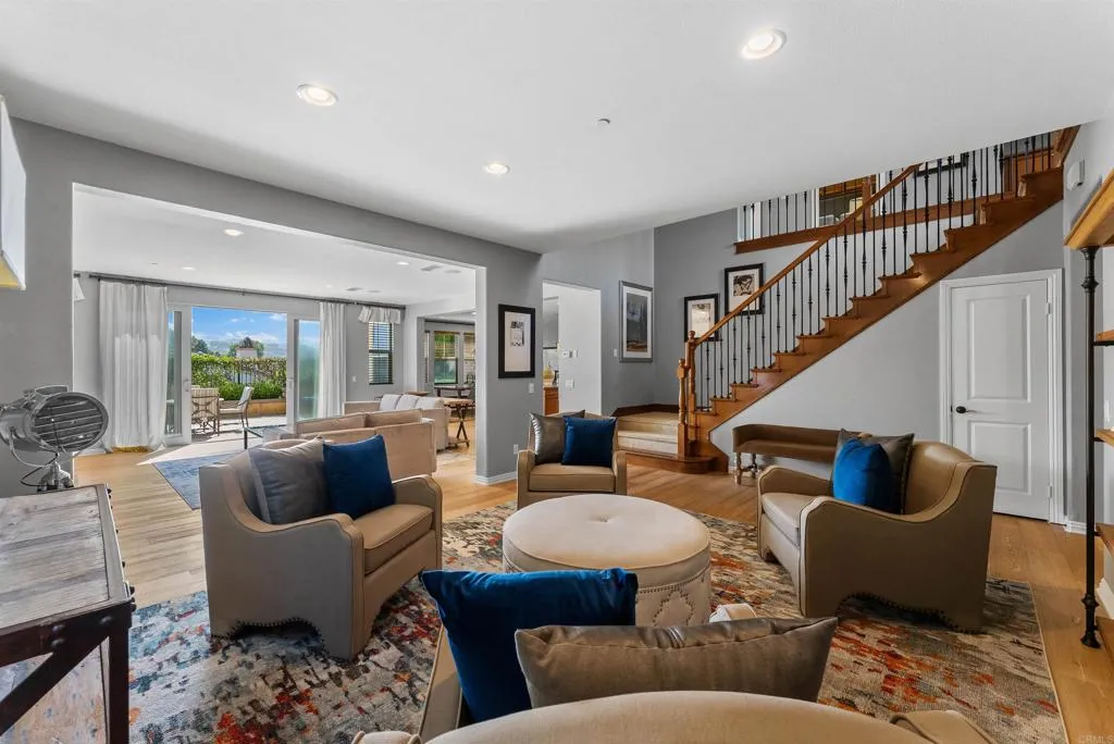 Photo #5: PTP2506438 Listing 