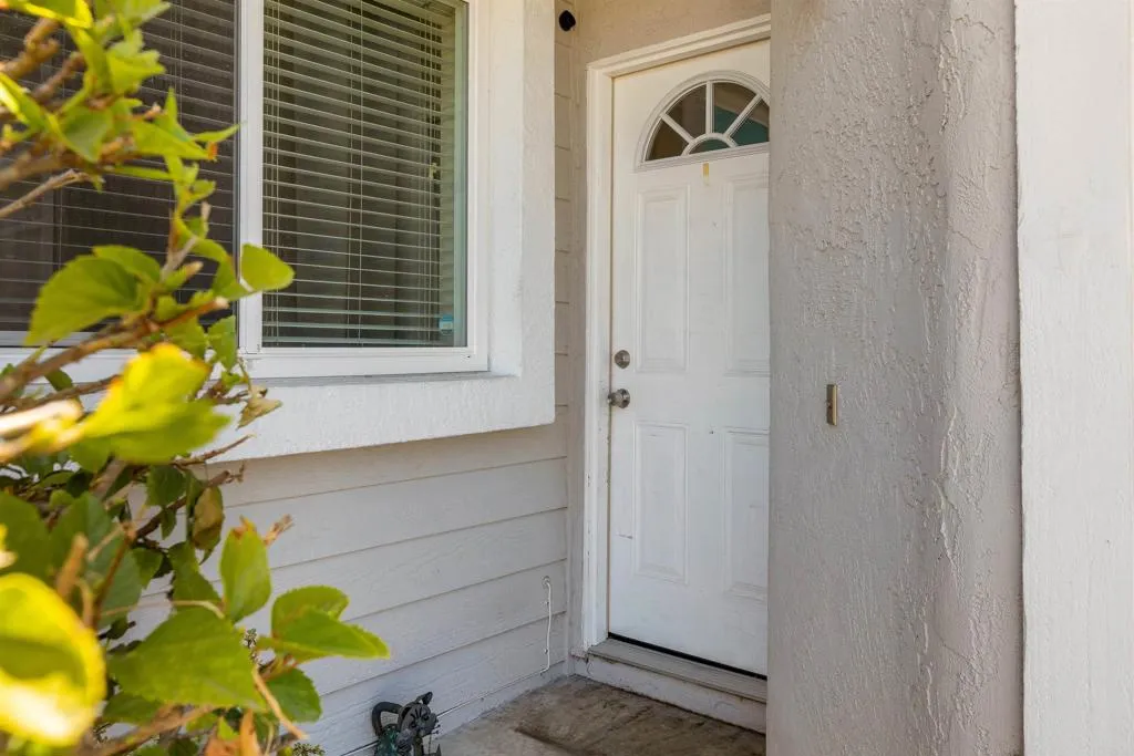 https://cdn.realtyfeed.com/cdn/127/306525373/5f4e4afed67c03313ef3f85af3b27a4b.webp