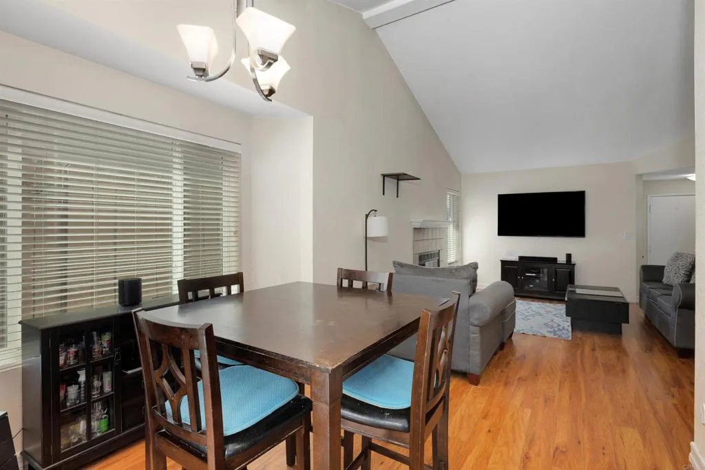 https://cdn.realtyfeed.com/cdn/127/306525373/6a11cbf0a3f8f7cf4c2e6ebde2997e34.webp