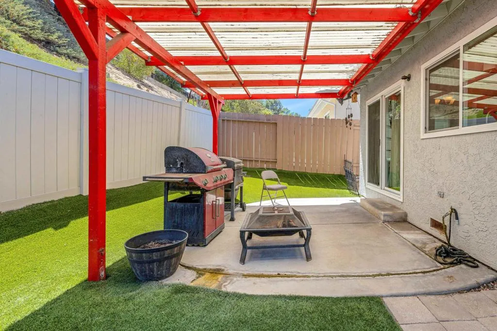 https://cdn.realtyfeed.com/cdn/127/306525373/ece75324472d0583211abeb1fd689c1a.webp