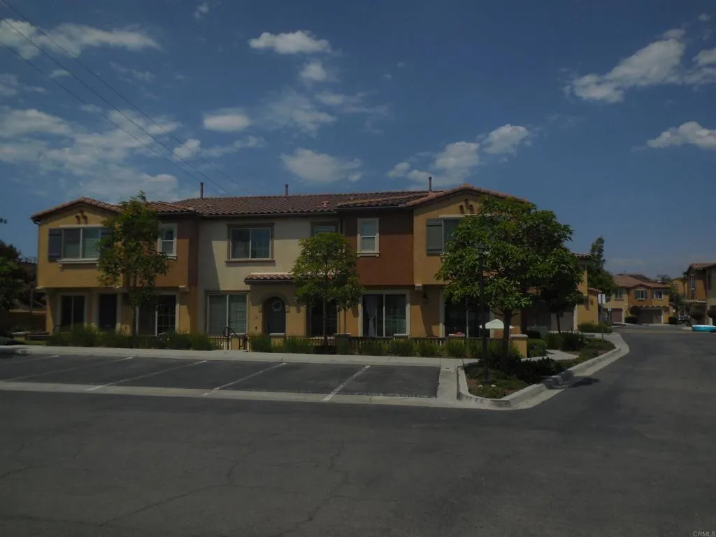 Photo #3: PTP2506442 Listing 