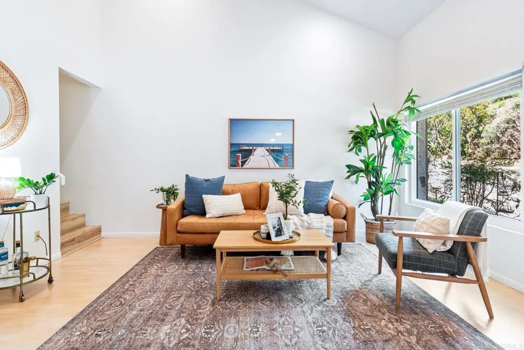 https://cdn.realtyfeed.com/cdn/127/306525434/27c5c11007e2035ebc19a7cbacee7ea8.webp