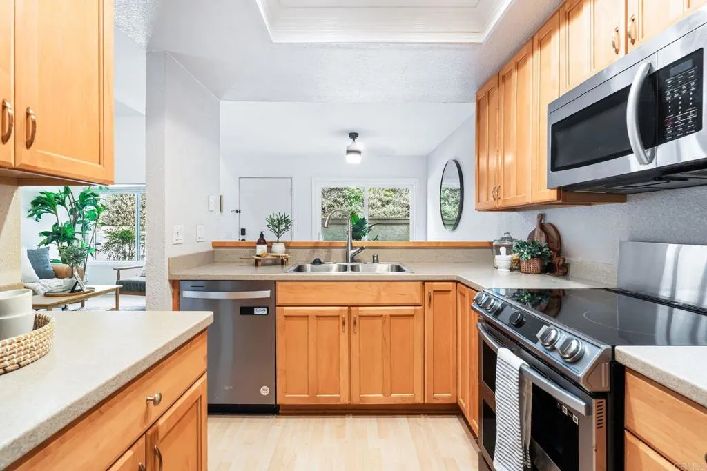 https://cdn.realtyfeed.com/cdn/127/306525434/34b5998d6aed8495cd673c1f4351257b.webp