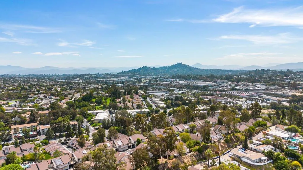 https://cdn.realtyfeed.com/cdn/127/306525434/6397f6c553b4801c60491d7855ad5aa0.webp