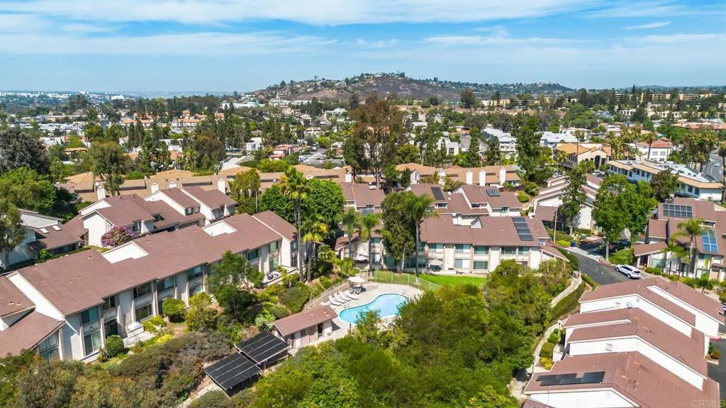 https://cdn.realtyfeed.com/cdn/127/306525434/af7e9cb072cc336af6c2af8d0d1e375f.webp