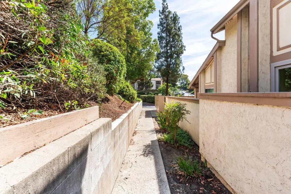 https://cdn.realtyfeed.com/cdn/127/306525434/b12e22b6a7aad65f6111345b6d3935d9.webp