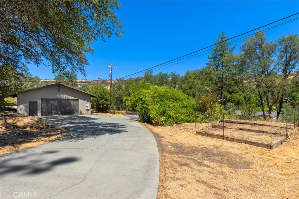 1926 Honey Run Road, Chico, CA 95928 - Photo 5 of 24, Chico, CA