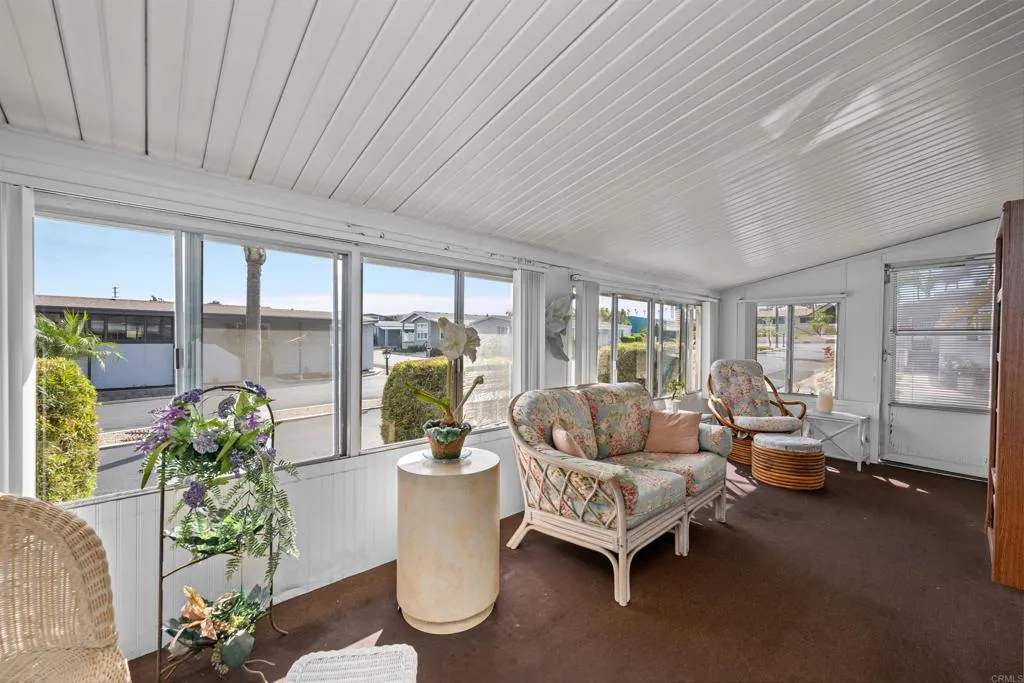 https://cdn.realtyfeed.com/cdn/127/306525472/0605b5d7589628986b374f688b9d8b61.webp