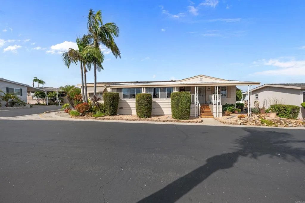 https://cdn.realtyfeed.com/cdn/127/306525472/d3a34db76ed15b7d6544393ee66f034d.webp