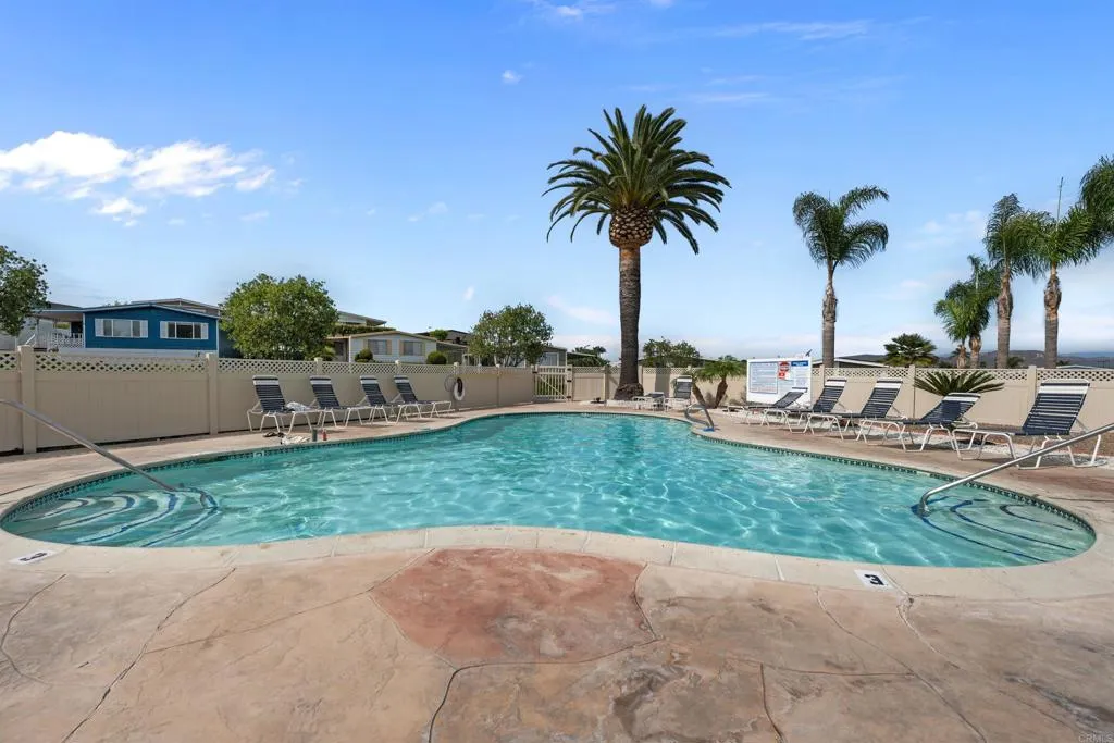 https://cdn.realtyfeed.com/cdn/127/306525472/e46564a7a9c75be171859613b1d83f6e.webp