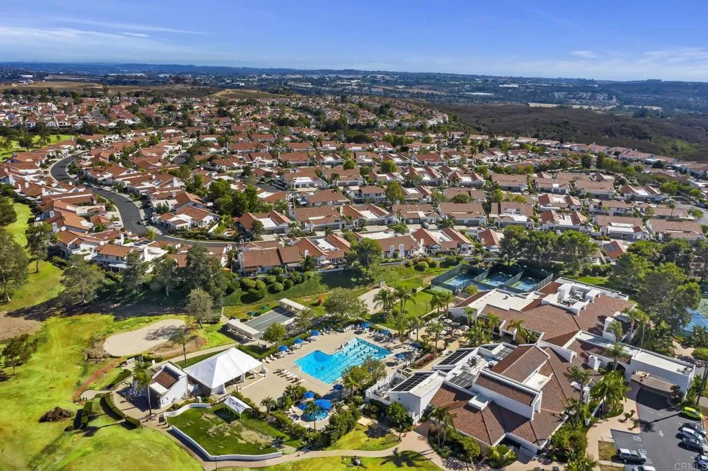 https://cdn.realtyfeed.com/cdn/127/306525480/50edfe79954ca0b1c054aa4bde4d9107.webp