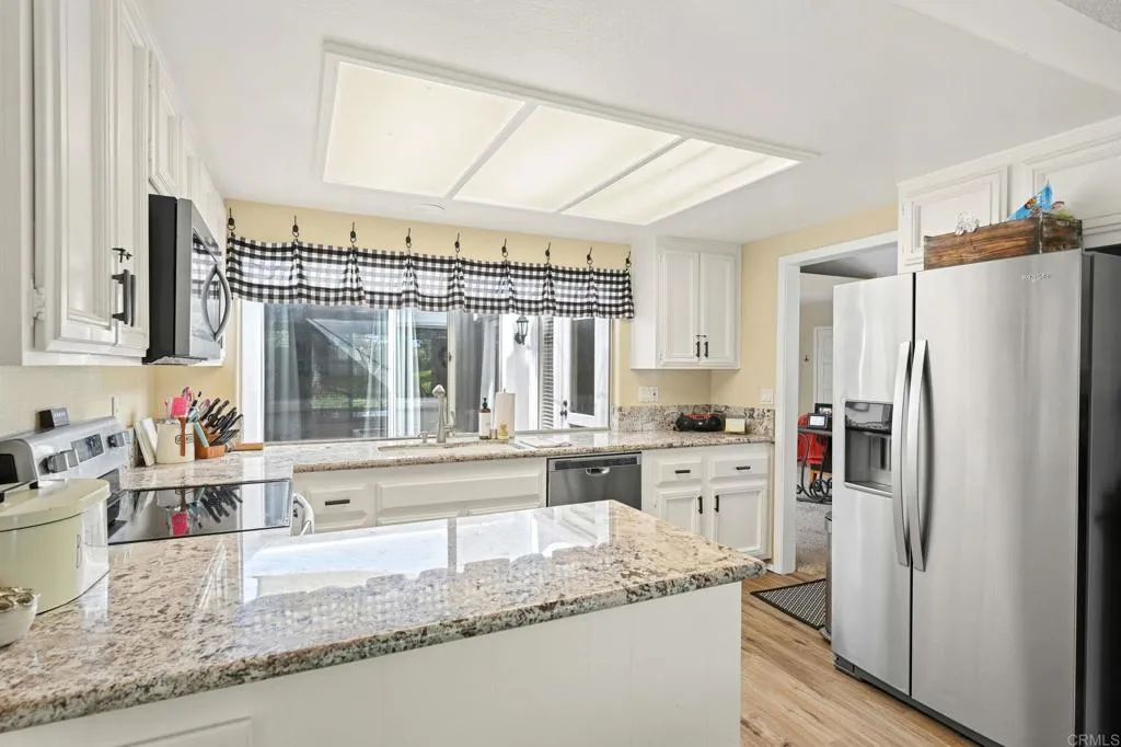 https://cdn.realtyfeed.com/cdn/127/306525480/5c4a4a0afc4cb668596ba9739d31dfb4.webp