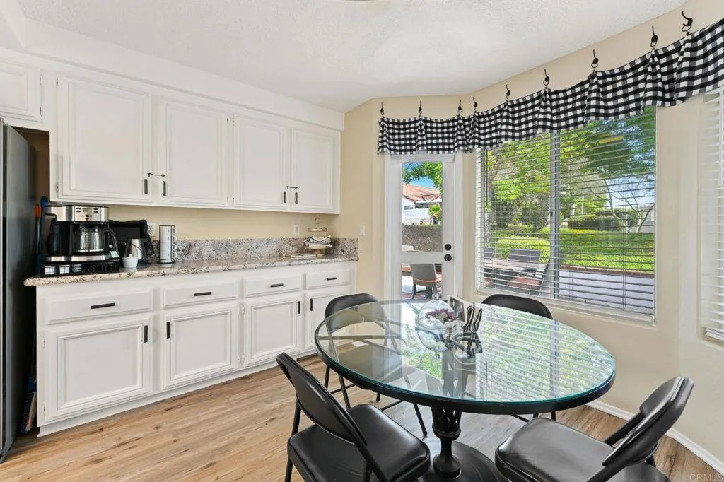 https://cdn.realtyfeed.com/cdn/127/306525480/c1b8704154d4939a850dd1a5eabe0032.webp