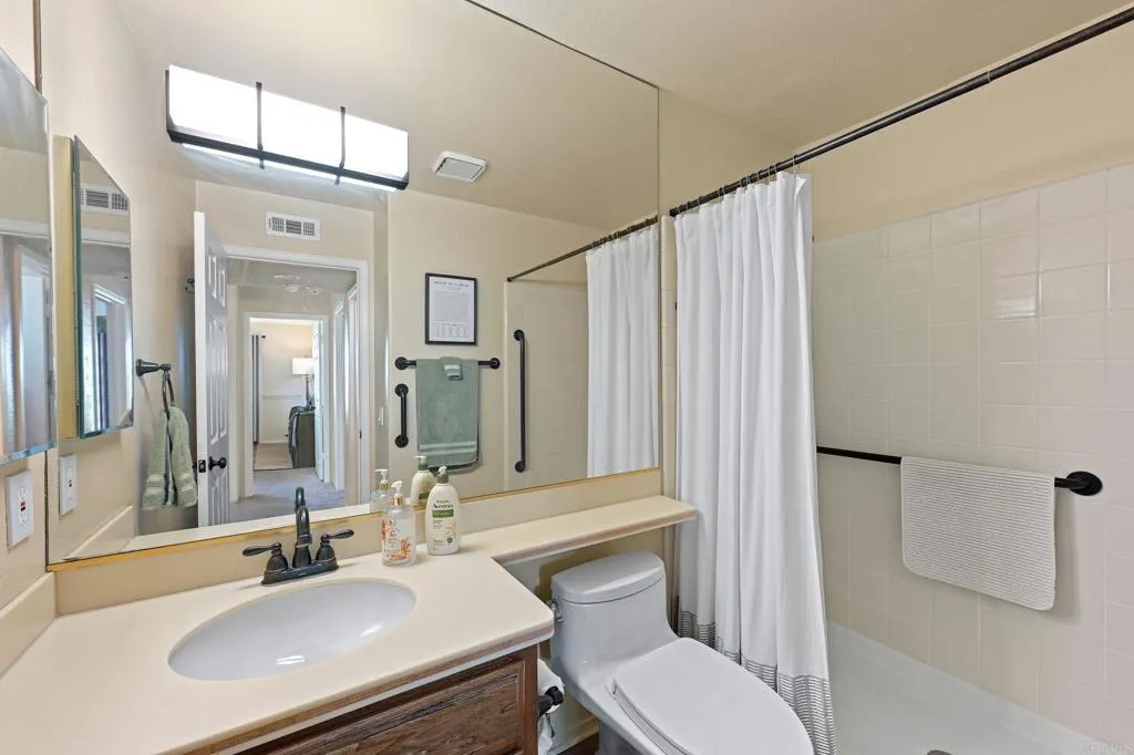 https://cdn.realtyfeed.com/cdn/127/306525480/e0968ff24ddf602d549fb267622d1234.webp