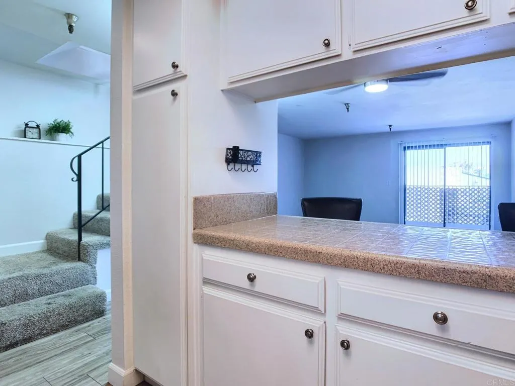 https://cdn.realtyfeed.com/cdn/127/306525484/9013dad0cc3178dbed25362139ac0359.webp