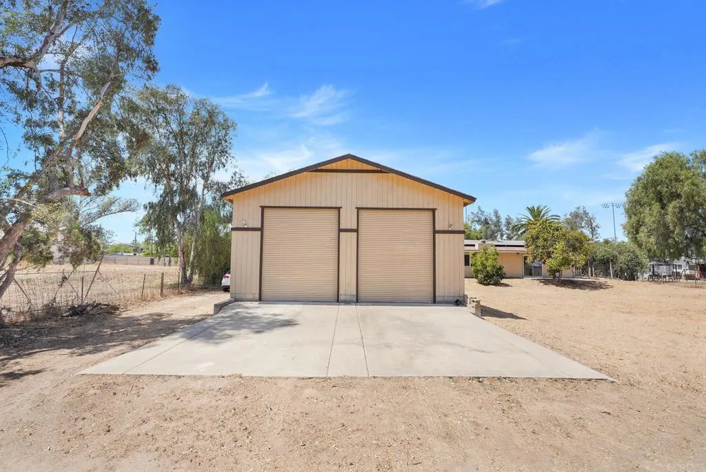 https://cdn.realtyfeed.com/cdn/127/306525498/1f07d0e949116743d8fd292f27f0aa06.webp