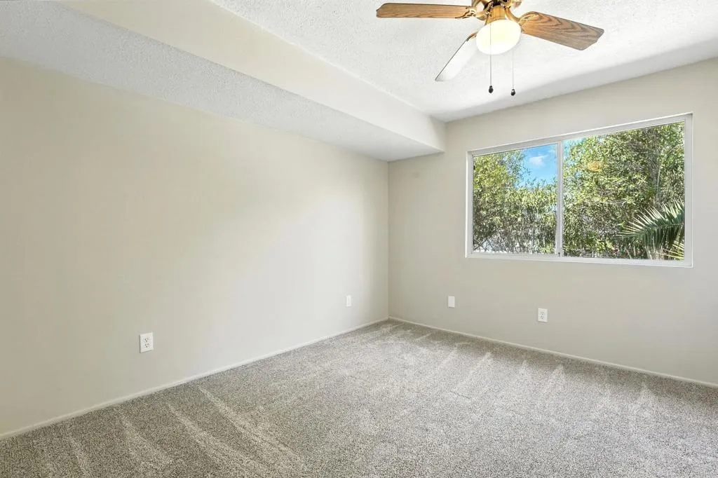 https://cdn.realtyfeed.com/cdn/127/306525498/4dac45f15ce6c6856453c611b695d944.webp