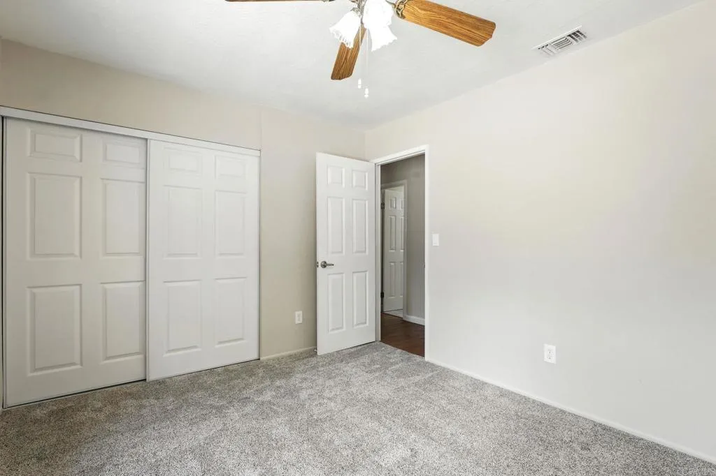 https://cdn.realtyfeed.com/cdn/127/306525498/a50e57876eb116df1025bb837cc14d72.webp