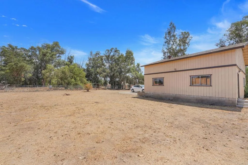 https://cdn.realtyfeed.com/cdn/127/306525498/fe4a7f361d3065d87ec7800a8039bad7.webp