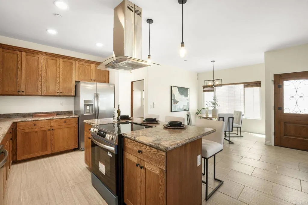 https://cdn.realtyfeed.com/cdn/127/306525511/23c1e1bdd4e4ea16a26fd0252df282f9.webp