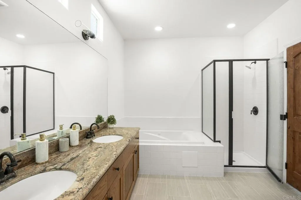 https://cdn.realtyfeed.com/cdn/127/306525511/439e2ff8e9c36e4744e8907593e290a8.webp