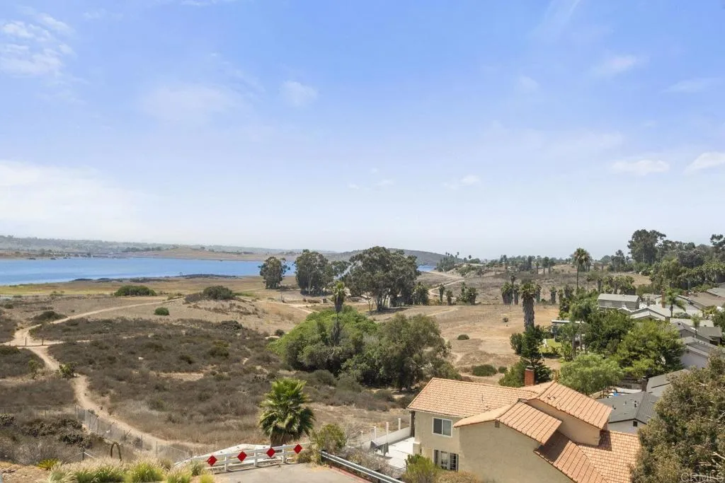 https://cdn.realtyfeed.com/cdn/127/306525511/91aec9afc4ebf290f6047cbcfd52d9b2.webp