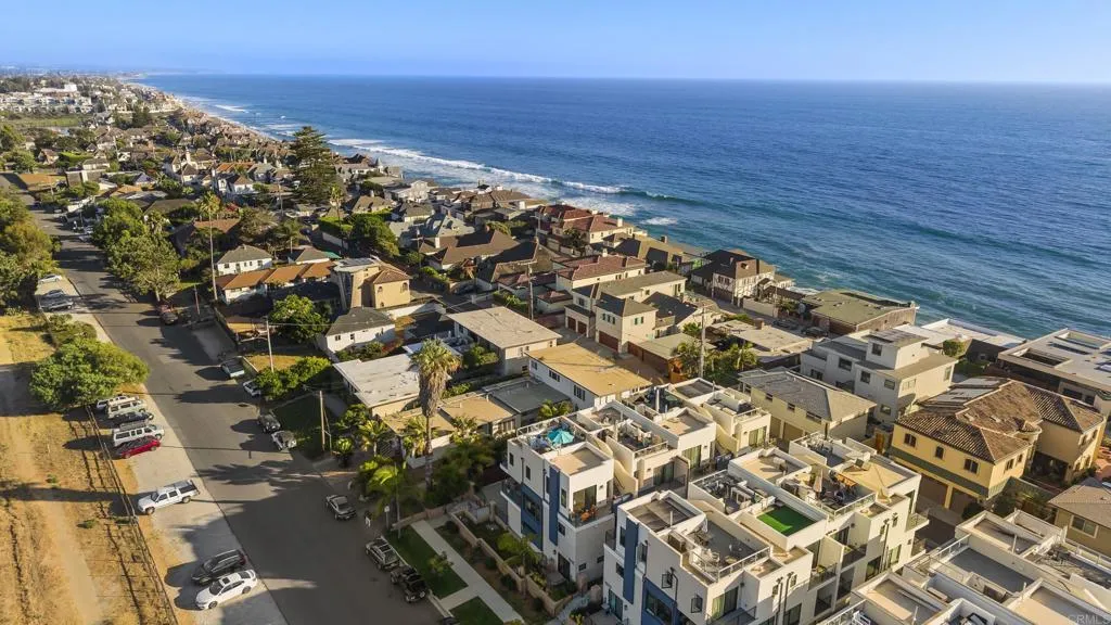 https://cdn.realtyfeed.com/cdn/127/306525546/31cae7889223e7b8eb1c4b149a7adec2.webp