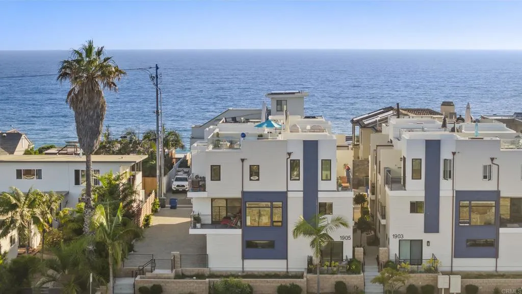 https://cdn.realtyfeed.com/cdn/127/306525546/7d1a3927f7aa4e868c181ebd58019652.webp