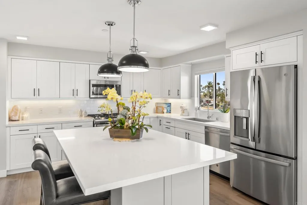 https://cdn.realtyfeed.com/cdn/127/306525546/89ff9c487927150f871954d9673fb600.webp