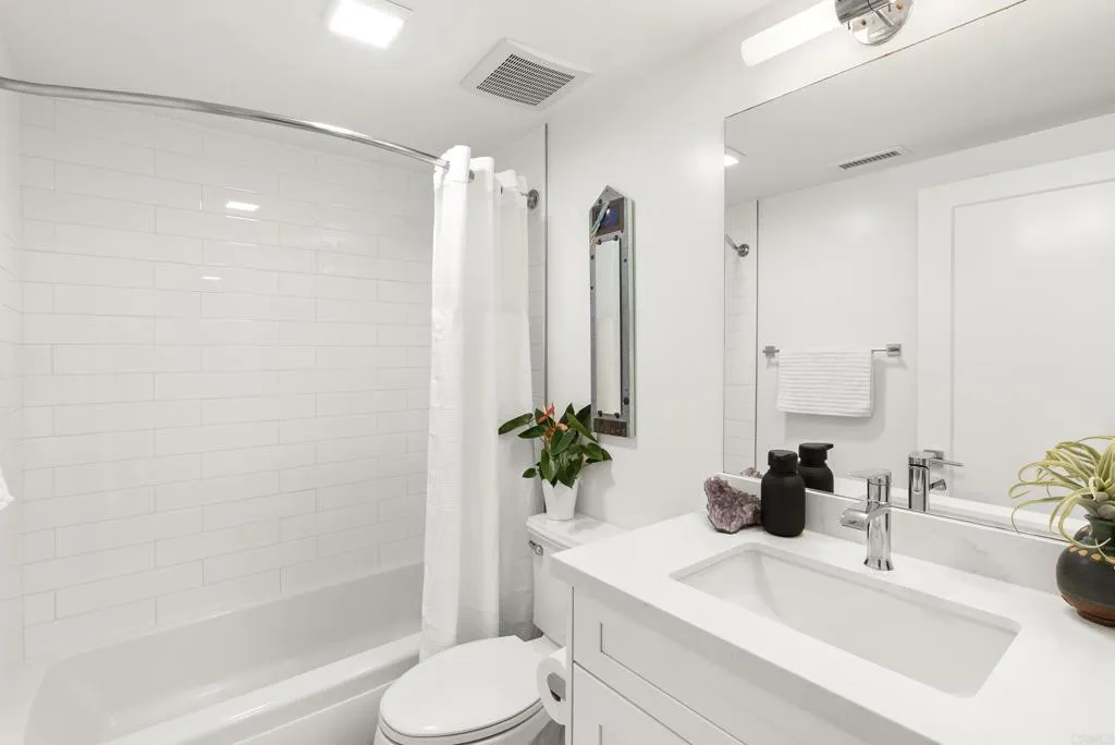 https://cdn.realtyfeed.com/cdn/127/306525546/9111ac442aa8b33cf05fc9ce82836b03.webp