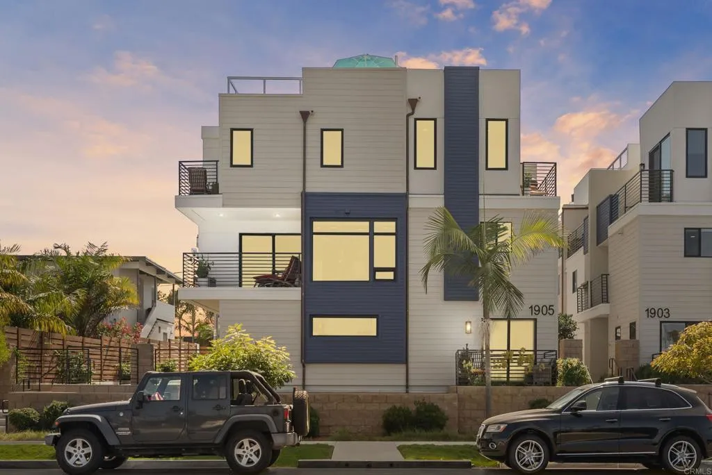 https://cdn.realtyfeed.com/cdn/127/306525546/a7fb09493cd34717cd5664399b7a6788.webp