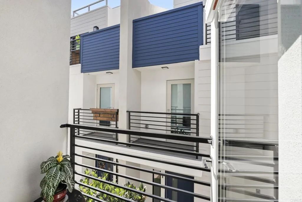 https://cdn.realtyfeed.com/cdn/127/306525546/bc4f4b267c29a9f32858738710a00f72.webp