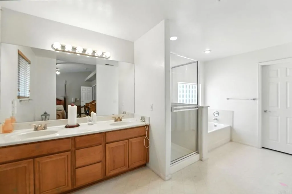 https://cdn.realtyfeed.com/cdn/127/306525569/af96bc0a062268a37650c60fd790c2b5.webp
