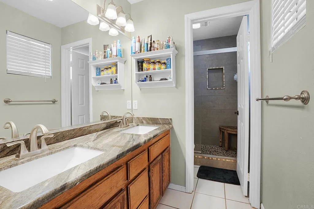 https://cdn.realtyfeed.com/cdn/127/306525570/2c1368cdc618415cad40f10b511c1dfb.webp