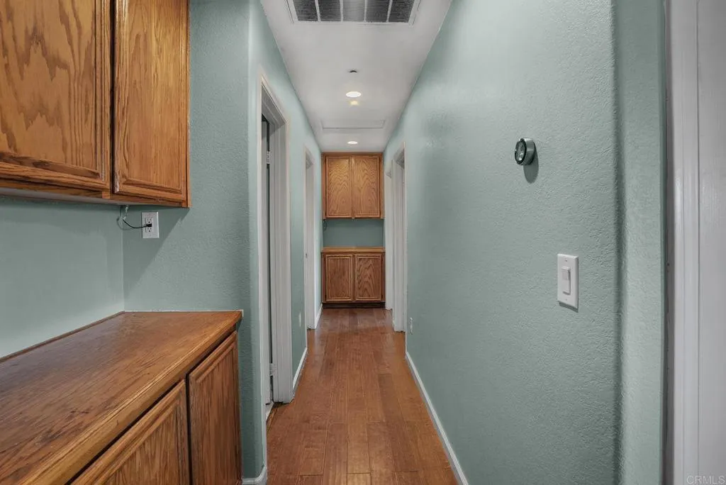 https://cdn.realtyfeed.com/cdn/127/306525570/515f93b42cdfaf34c245fd8398998bdb.webp