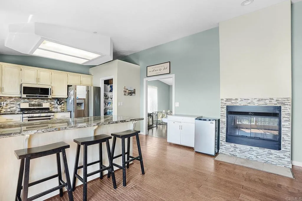 https://cdn.realtyfeed.com/cdn/127/306525570/c19225da05f94d776b7406adf50d082c.webp