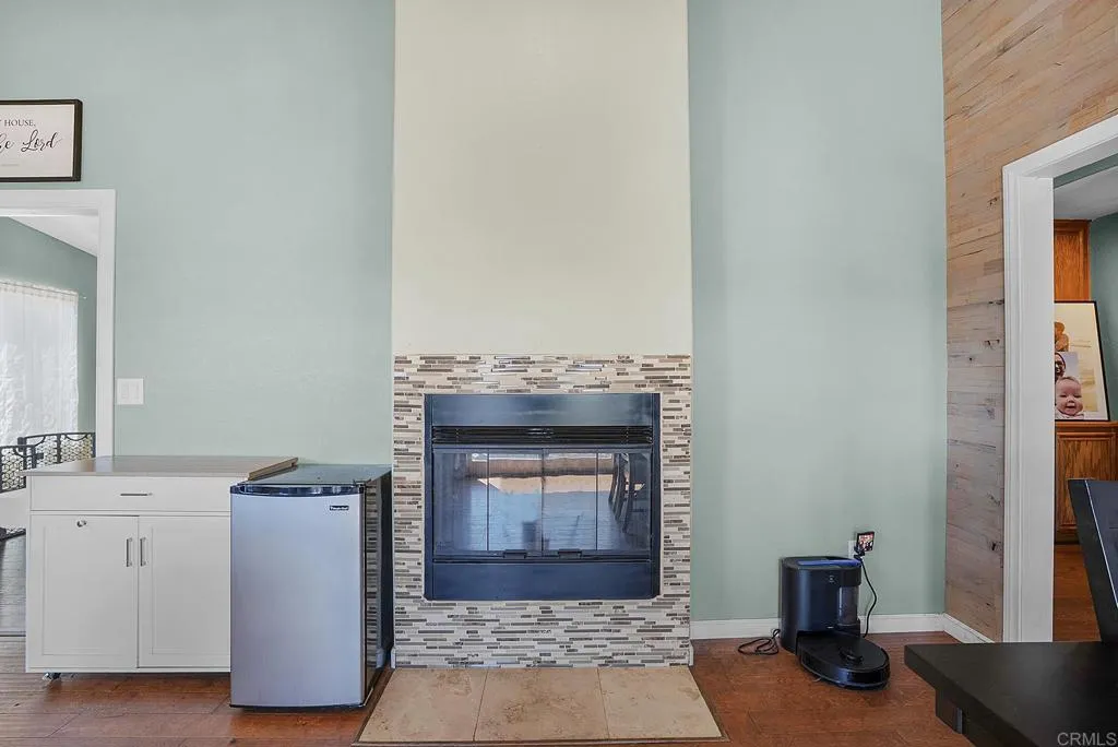 https://cdn.realtyfeed.com/cdn/127/306525570/f402837fa1cf4cb7c31f3d9520a2c739.webp