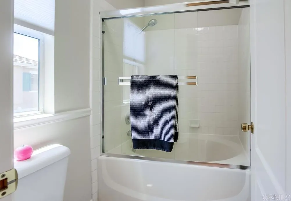 https://cdn.realtyfeed.com/cdn/127/306525802/0354ed8681fe6c8993256ba53ef946b5.webp