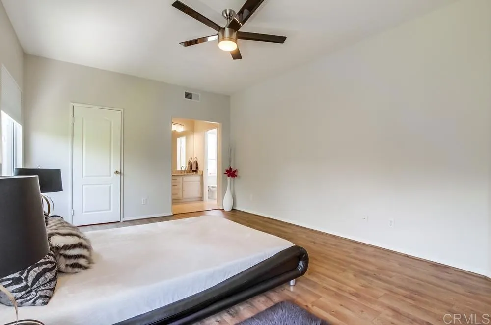 https://cdn.realtyfeed.com/cdn/127/306525802/1a641b64131b069ad12d092614a37f64.webp