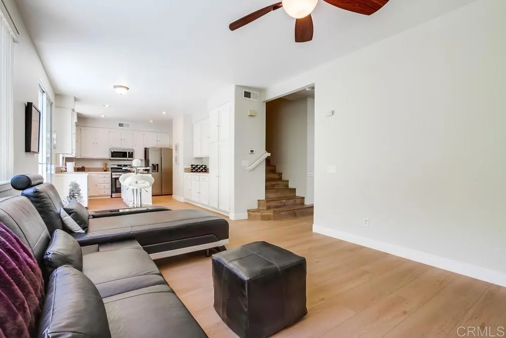 https://cdn.realtyfeed.com/cdn/127/306525802/971cc65360498209305f2d008c646e82.webp