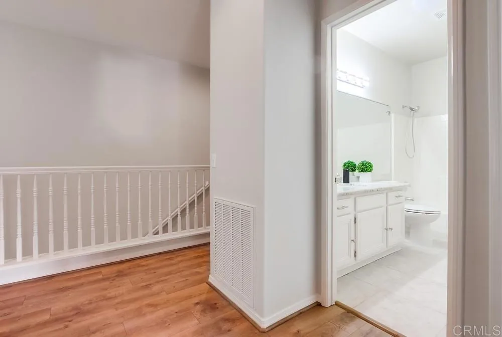 https://cdn.realtyfeed.com/cdn/127/306525802/fd5bad4881e985b7baa93ad043b3571c.webp